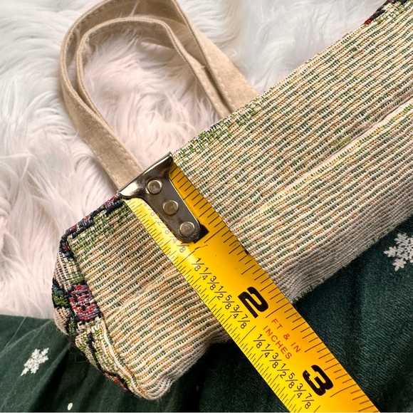 SOLD🫧 Cat Needlepoint Mini Zippered Tote Bag Purse - Picture 7 of 11